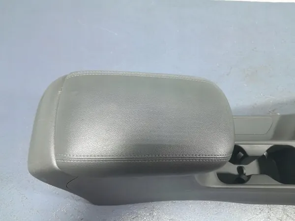 Accoudoir tunnel central OEM Lochow-321214- pour Hyundai i30 image 5