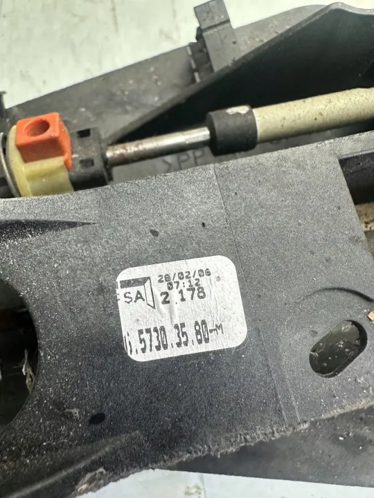OEM 9657303580 Versnellingspook voor Peugeot 307 1.6 HDI image 5