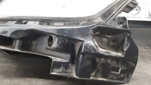 Faros izquierdo Renault Scenic II LIFT image 4