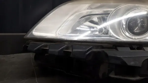 Faros izquierdo Renault Scenic II LIFT image 5