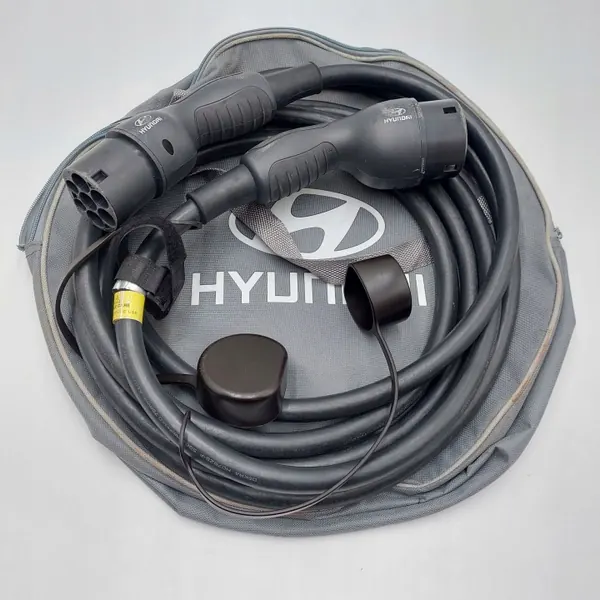 Câble de charge Hyundai Kona EV OEM 632325HY image 2