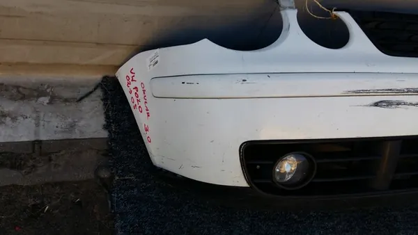 Paraurti anteriore Volkswagen OE VW Polo image 5