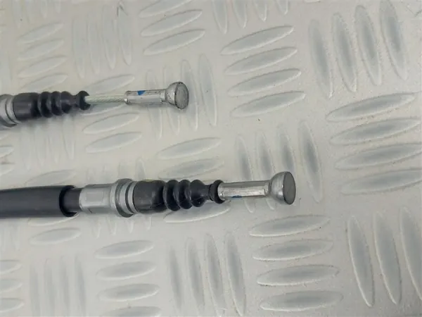 Câble de frein à main OEM 13355089 pour Opel Corsa D image 10