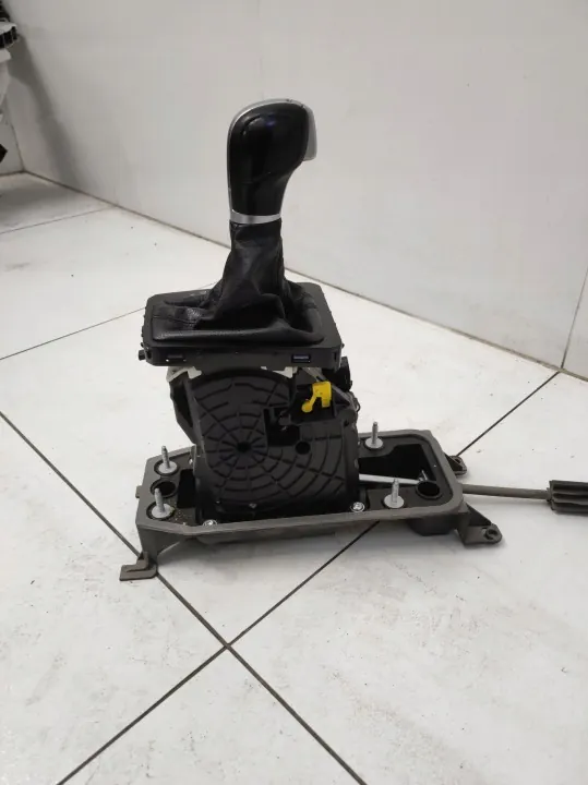 Pookknop OEM 3Q1713023C voor Volkswagen Passat B8 image 3