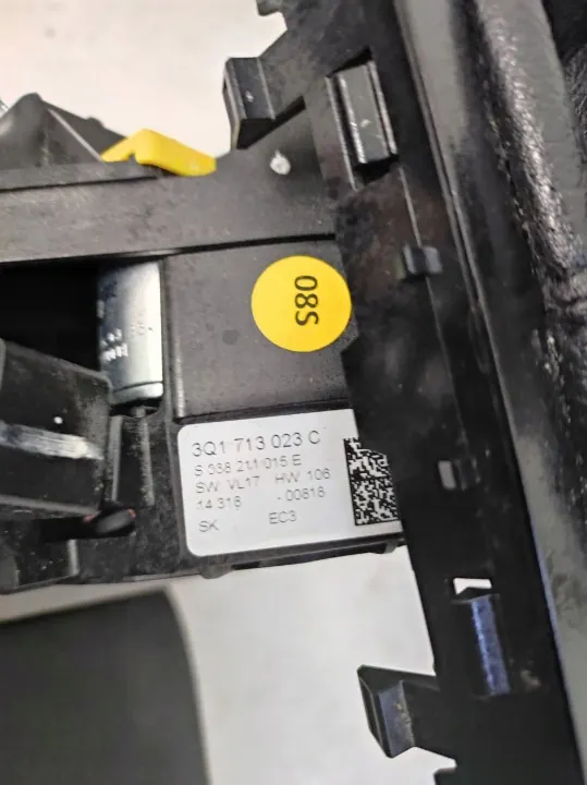 Pookknop OEM 3Q1713023C voor Volkswagen Passat B8 image 8