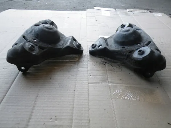 OEM 8D0412383E Etujousituksen Kiinnike Vas/Oik Audi image 5