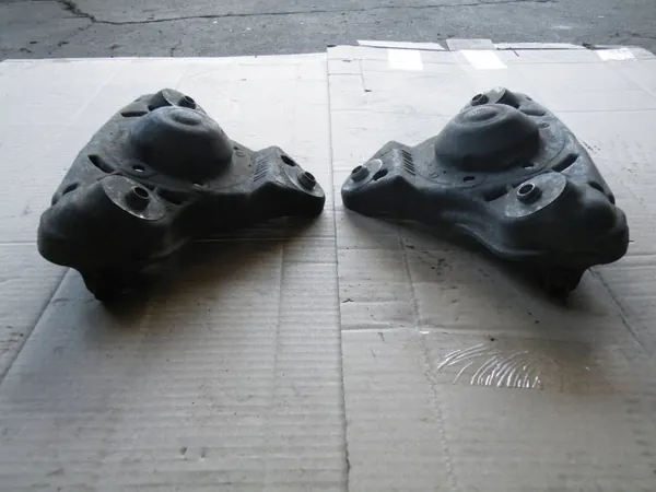 OEM 8D0412383E Etujousituksen Kiinnike Vas/Oik Audi image 8