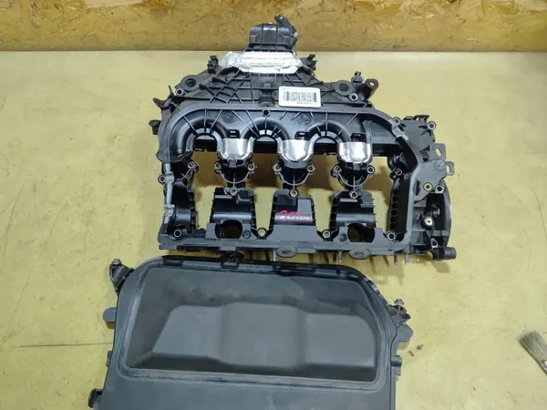 Colector de admisión Ford OE OEM 9674394480 - Usado image 5