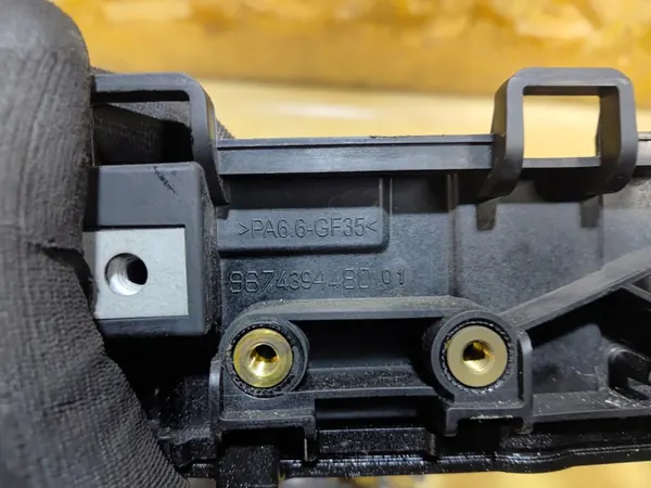 Colector de admisión Ford OE OEM 9674394480 - Usado image 6