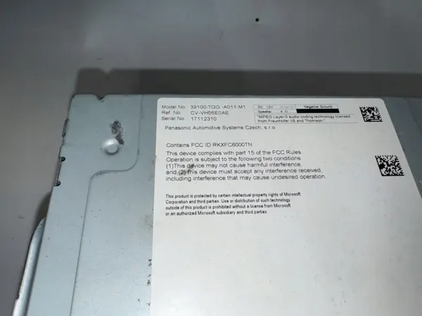Honda OEM 39100-TGG-A011-M1 radio för Civic X 2017- image 6