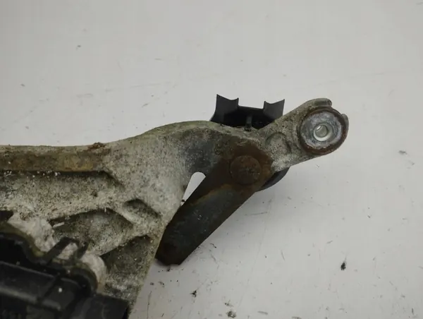 Toyota Yaris 2007 Ruitenwisser Mechanisme en Motor image 7