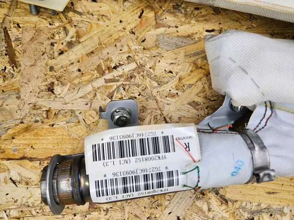 MG ZS 17- cortina direita image 2