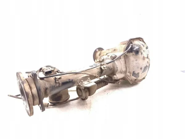 Mitsubishi Shogun Front Differential 3.2 DI-D 4WD image 4
