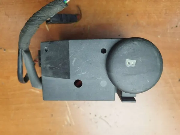 Keskitulppapumppu OEM XER4116 Mercedes W124 image 2