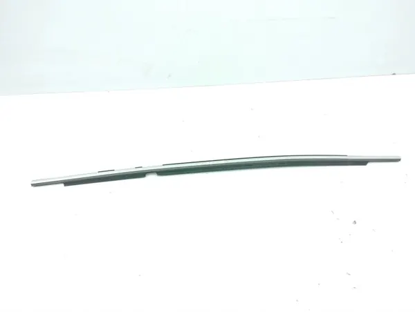 Volvo XC90 2004 Moldura Ventana Trasera OEM AMD147581 image 2