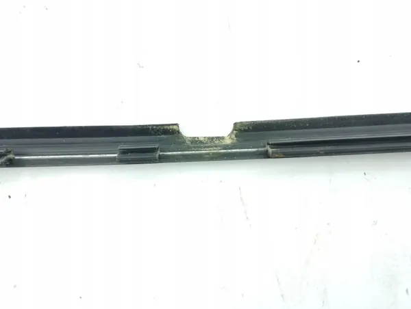 Volvo XC90 2004 Moldura Ventana Trasera OEM AMD147581 image 8