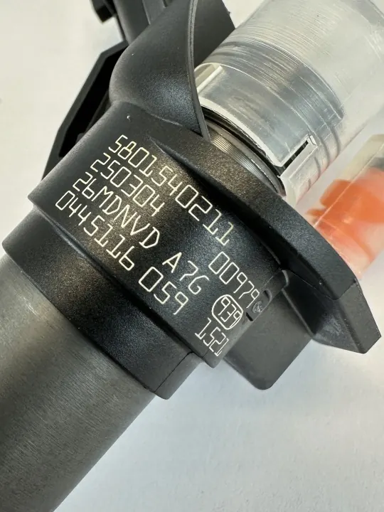 Injecteur OE Iveco Daily 3.0 JTD 0445116059 image 3