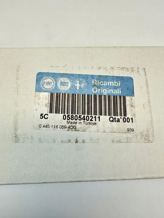 Injecteur OE Iveco Daily 3.0 JTD 0445116059 image 4