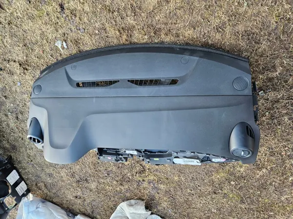 Salpicadero OEM ZOTRY00711R para Renault Zoe image 4