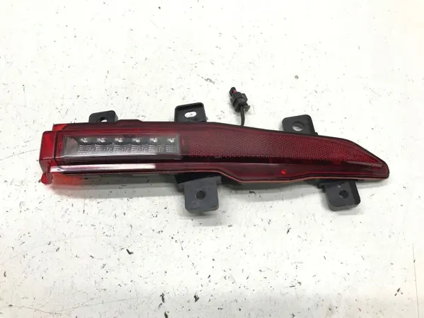 Luz antiniebla trasera derecha OEM EKEA-4116400 KULA23 image 2