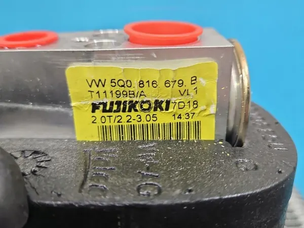 OEM 5Q0816679B Lämmitysydin VW Tiguan II 2016- image 3