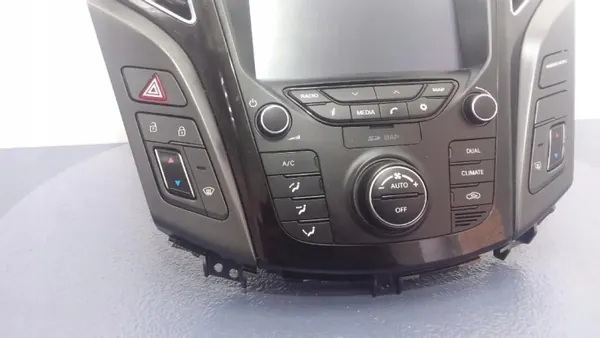 OEM 96560-3Z000 radioframe för Hyundai i40 Lift image 3