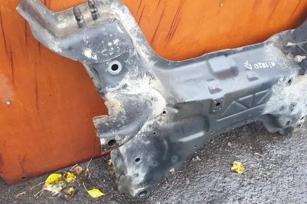 Slitte anteriori CITROËN BERLINGO 1.6L diesel 2013 image 3