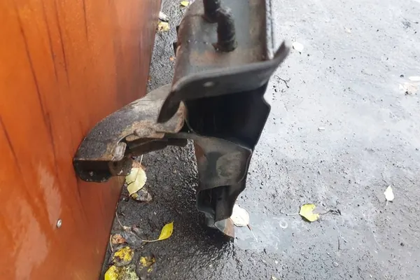 Slitte anteriori CITROËN BERLINGO 1.6L diesel 2013 image 4