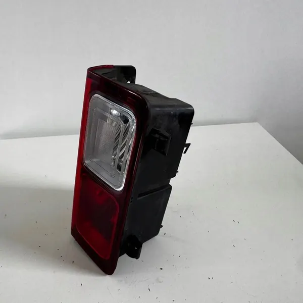 Vänster Baklykta Opel Vivaro 93457899 image 4