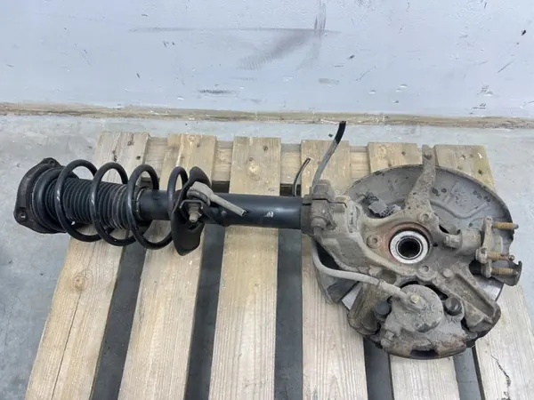 OEM MMAUTKO-26030- Rechter MacPherson-veerpoot Skoda Octavia image 6