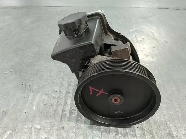 Bomba de direção assistida Mercedes-Benz W211 1.8 K OEM 0034664201 image 2