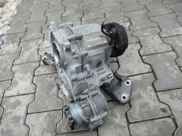 BMW Overbrengingsbak OEM 8643149 voor F10 F11 3.0D image 3