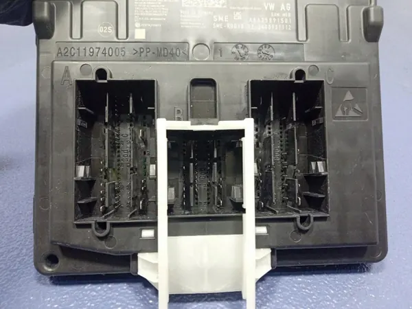 Skoda Comfortregelaar OEM 1EE937089K image 3