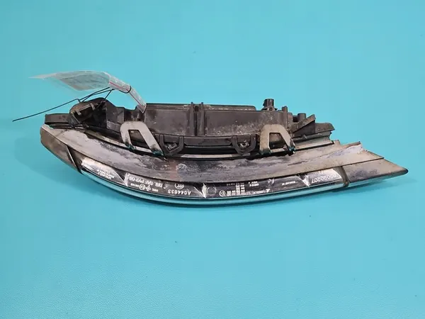 Linker dagrijlicht Mercedes CLS II C218 A2218201756 image 10