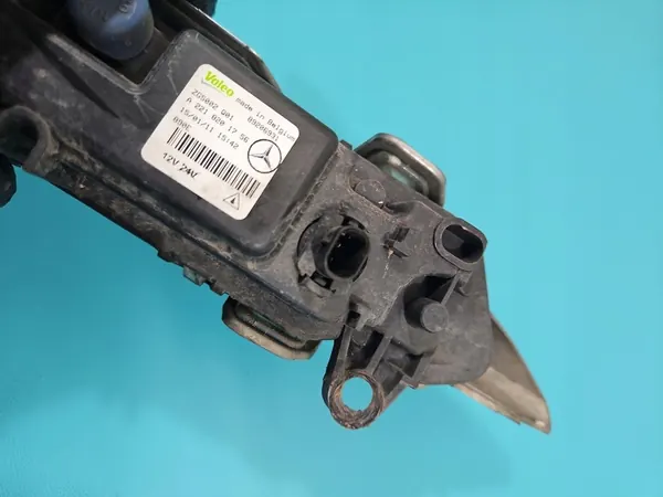 Linker dagrijlicht Mercedes CLS II C218 A2218201756 image 8