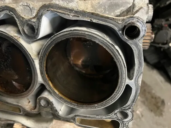 Motorblock under SUBARU IMPREZA GH III 2.0 EJ20 image 7