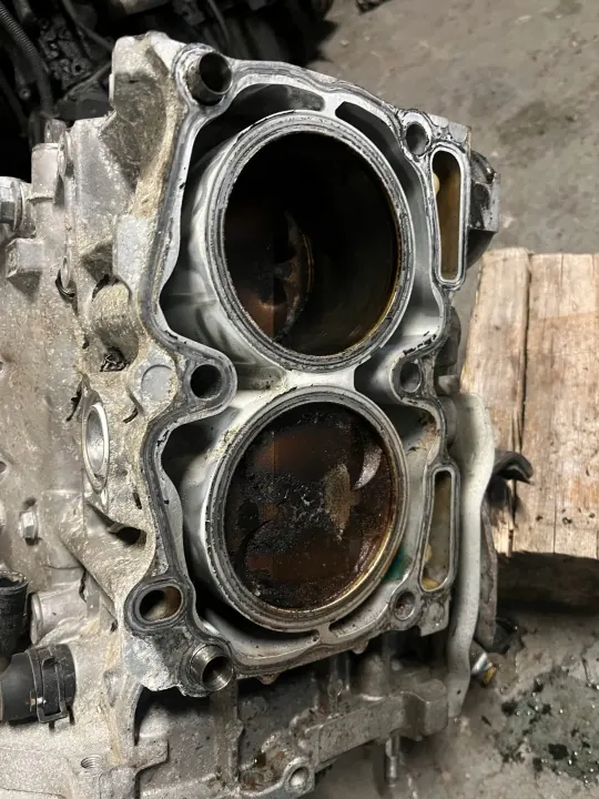Motorblock under SUBARU IMPREZA GH III 2.0 EJ20 image 8
