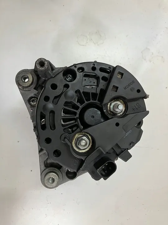 Generaattori 140A 1.6 Tdi Passat B8 2015 - 0986081340 image 2