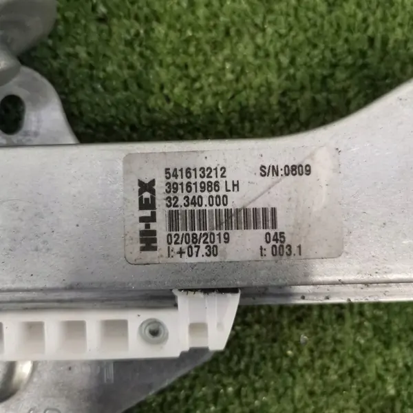 Motor do elevador de vidro dianteiro esquerdo OPEL CORSA E image 4