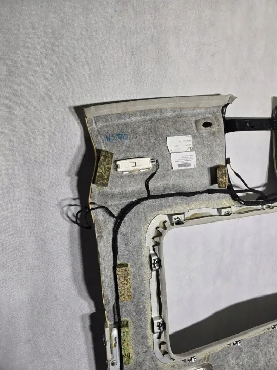Clip de Teto Audi OE Usado OEM 4H4867505J image 10