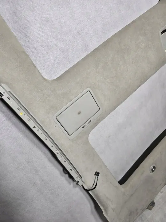 Clip de Teto Audi OE Usado OEM 4H4867505J image 4