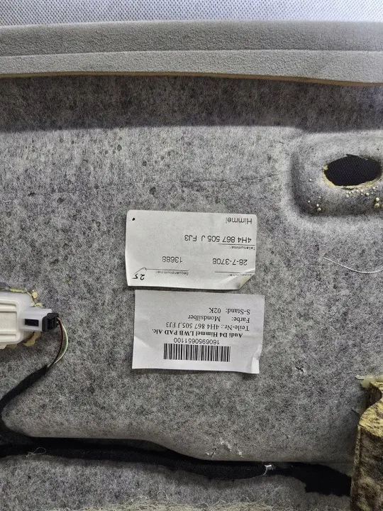 Clip de Teto Audi OE Usado OEM 4H4867505J image 8