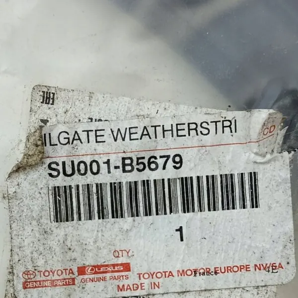 Toyota Türdichtung Rechts Vorne OEM SU001-B5679 image 4