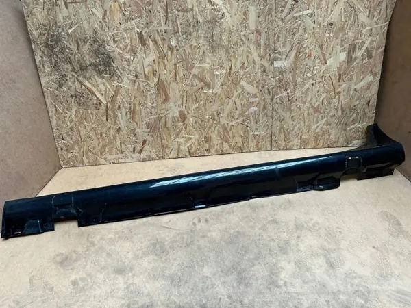 BMW X6 F16 2016 Garniture de seuil OEM 51778056470 image 6