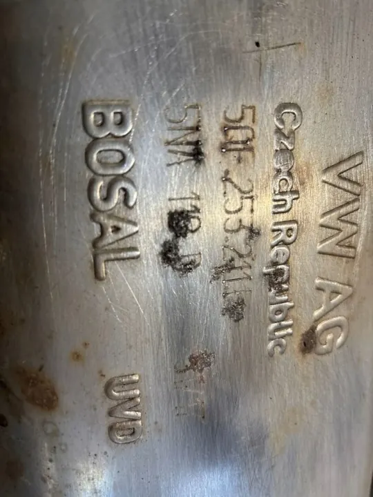 Skoda Kodiaq Auspufftopf OEM 5QF253211F image 8