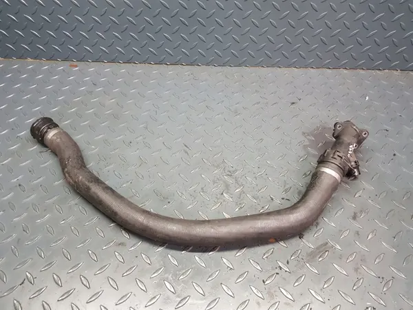 Kühlmittelrohr-T-Stück OEM 2 247 744 für BMW E60 525d/530d image 3