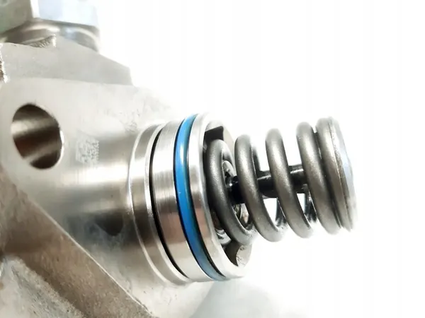 Polttoainepumppu SKODA FABIA III VW 1.2 TSI image 3