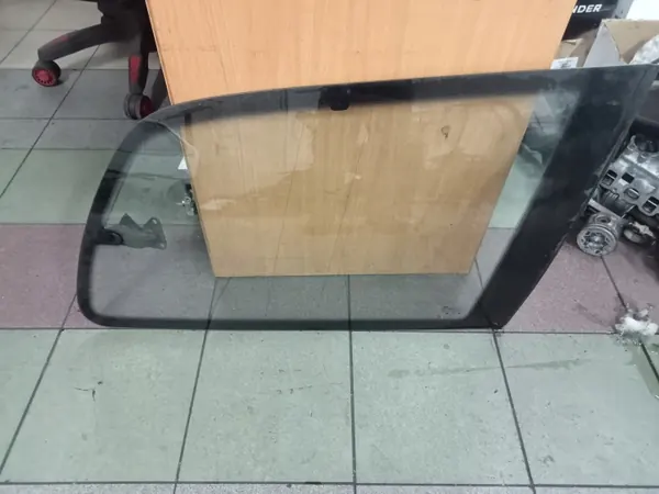 Karossglas Bak Höger Vippbar för Ford Galaxy MK2 image 2