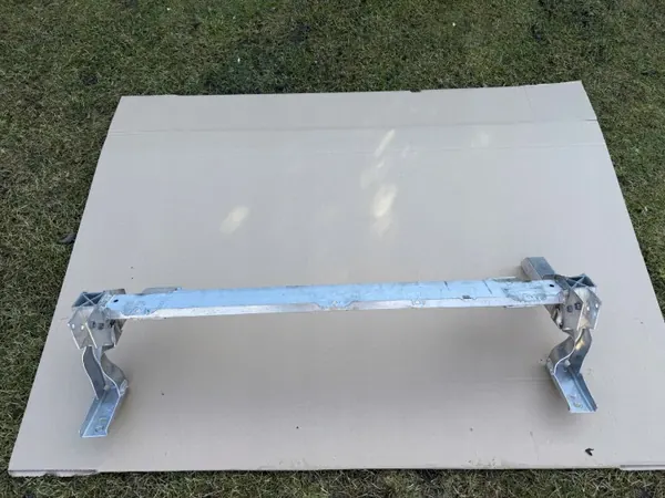 OEM 24662000 Traverse Radiateur Mercedes Classe B image 5