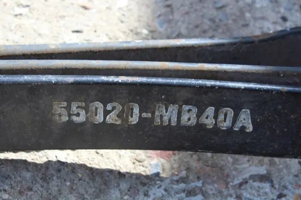 Hinterfeder OEM 55020-MB40A für Nissan Cabstar Maxity image 3